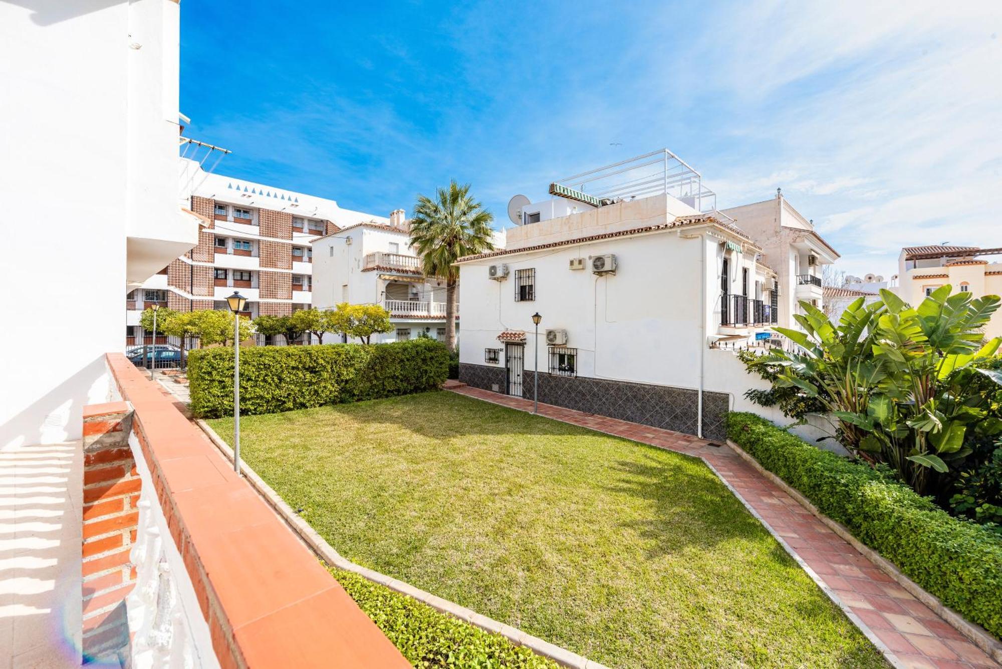 Nerja Centro, Playa Carabeo Apartment Екстериор снимка